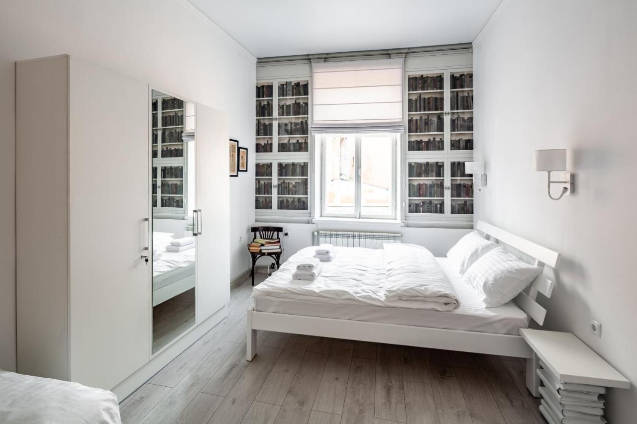Bookinist Apartment Lviv Eksteriør billede